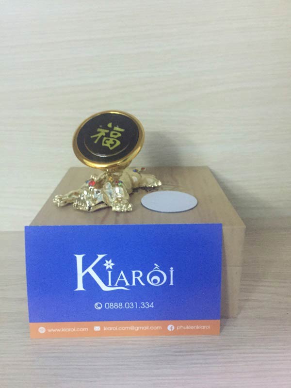 Cóc để điện thoại có nam châm